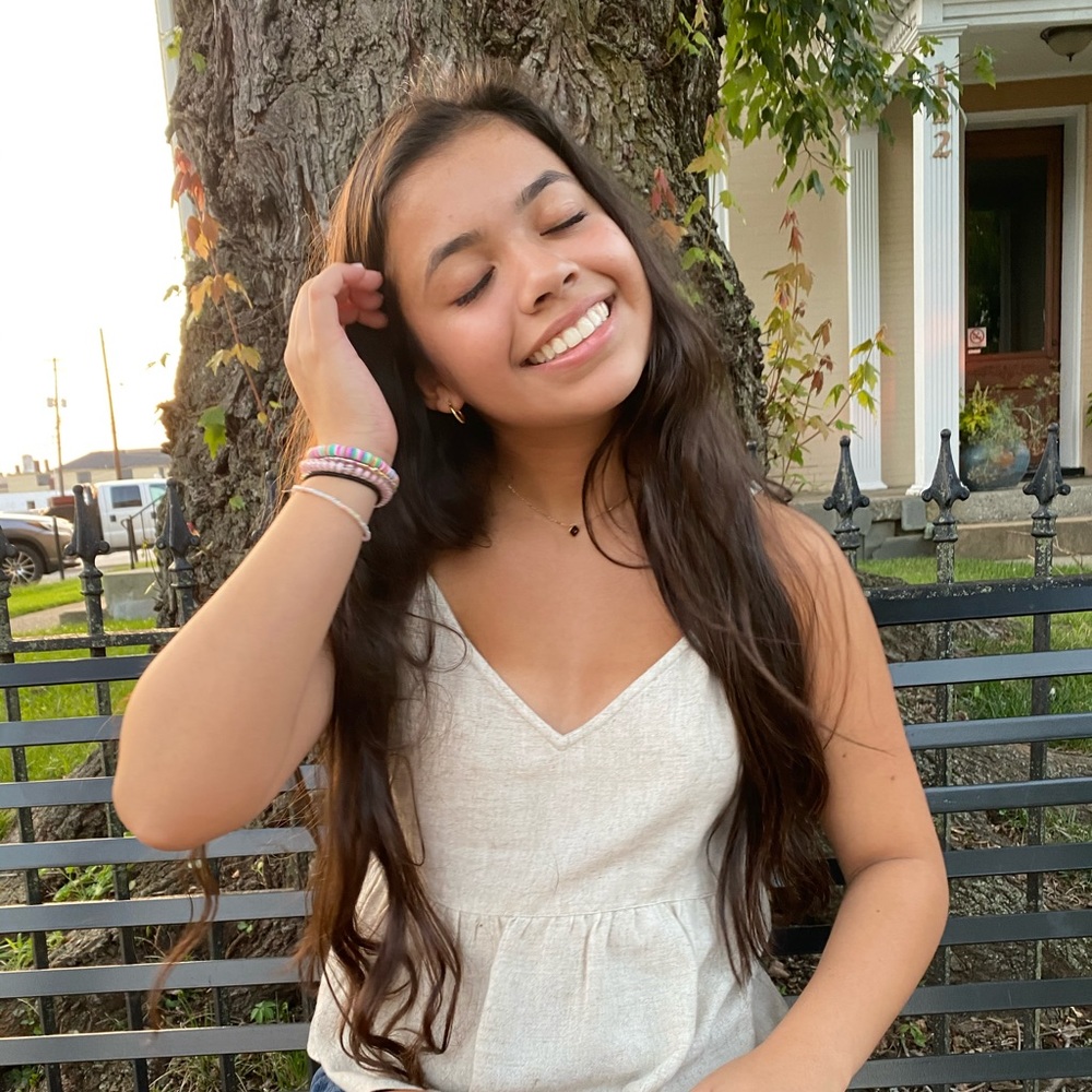 Meet your Posher, Luz